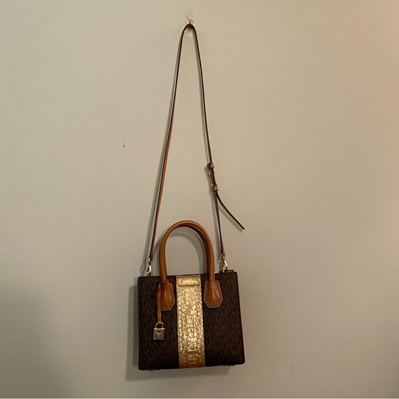 Michael Kors Crossbody Mercer Small Brown Gold Logo - Picture 11 of 16